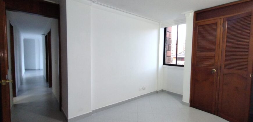 Se arrienda apartamento Envigado Señorial