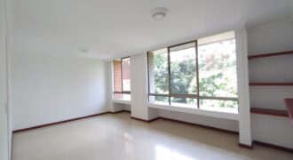 Se arrienda apartamento – Envigado Zúñiga