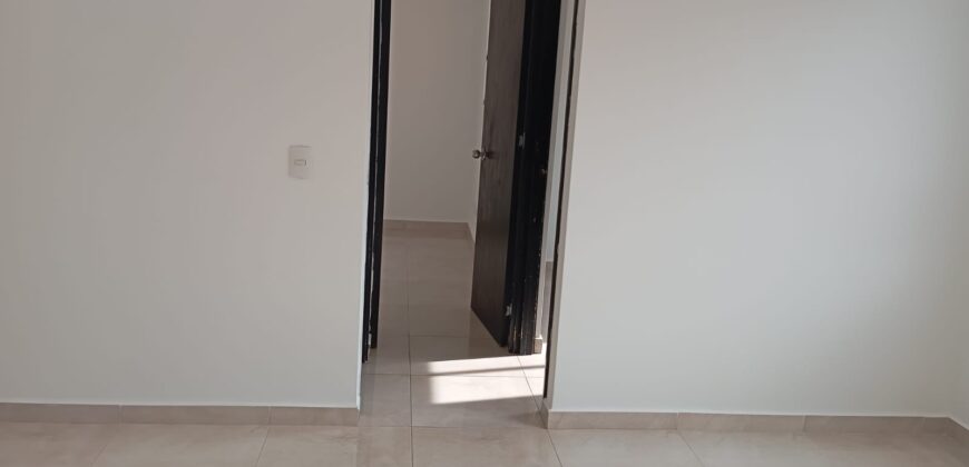 Arrendamos apartamento Medellín Loma de los Benedictinos (192031611)