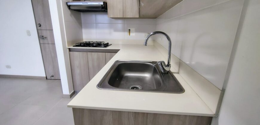 Se arrienda apartamento Sabaneta Los Alcaceres (192313324)