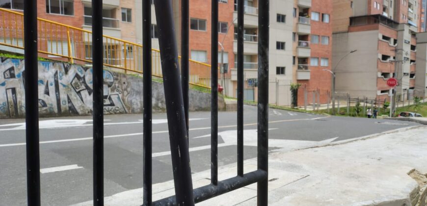 Se arrienda Local Sabaneta Maria Auxiliadora (192283094)