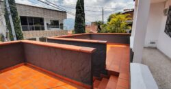 Casa en Venta Envigado Alto de las Flores (192279342)