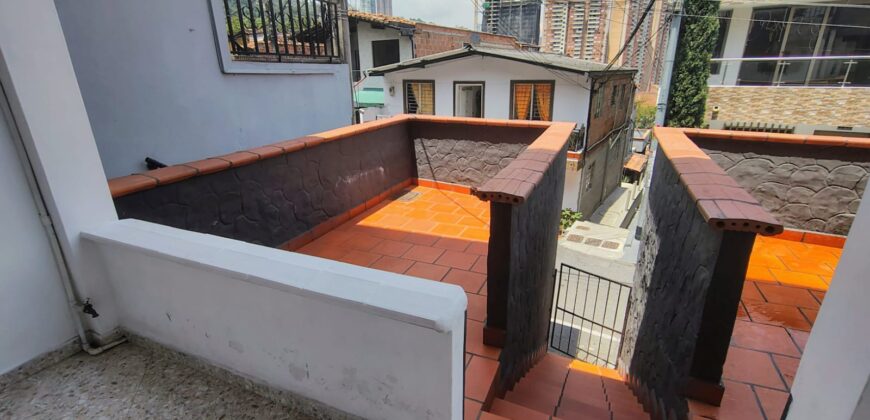 Casa en Venta Envigado Alto de las Flores (192279342)
