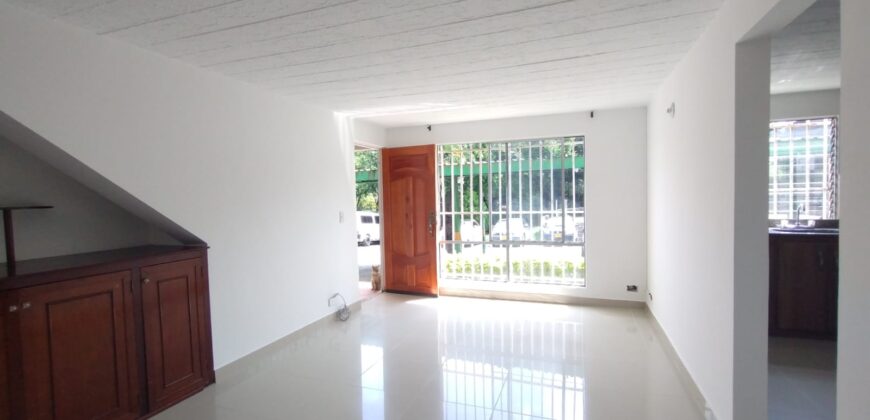 Se arrienda casa Medellín Belén Rincón (192283759)