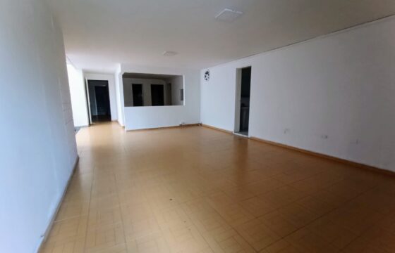 Se arrienda casa comercial  Medellín Simón Bolívar (192246906)