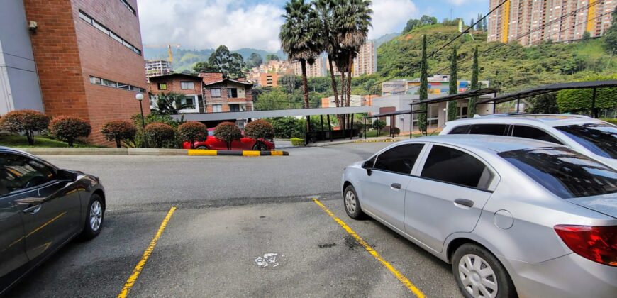 Se arrienda apartamento Envigado Camino Verde (192371486)