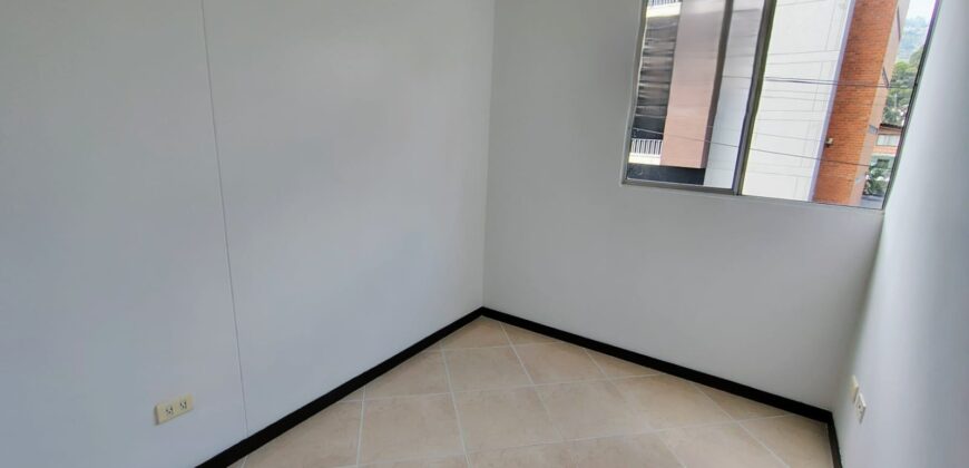 Se arrienda apartamento Envigado Camino Verde (192371486)