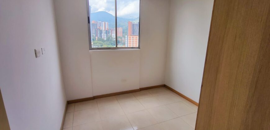 Se arrienda apartamento Sabaneta Calle Larga (192562336)