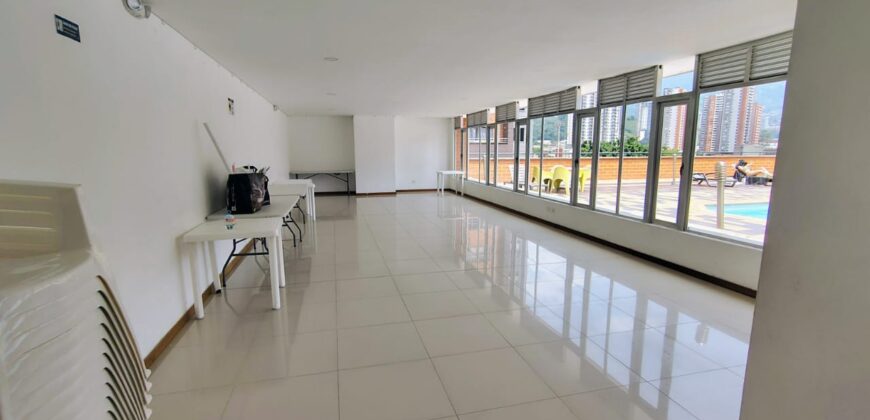 Se arrienda apartamento Sabaneta Calle Larga (192562336)