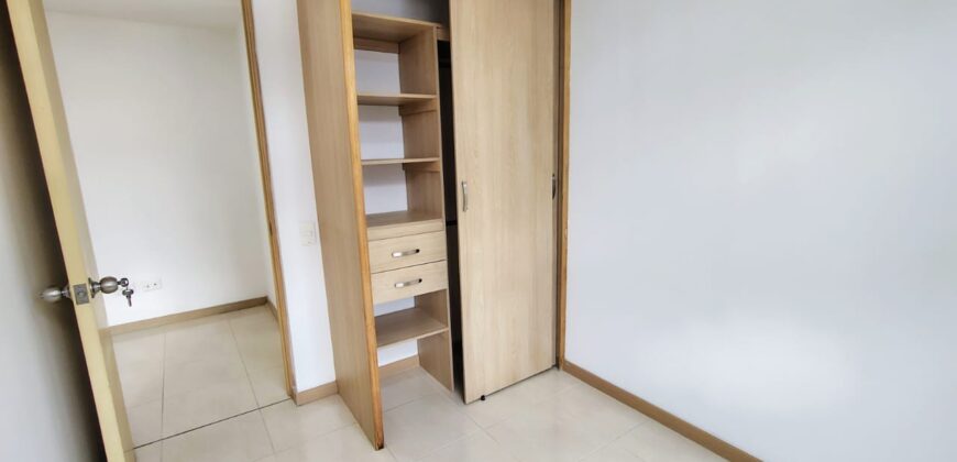 Se arrienda apartamento Sabaneta Calle Larga (192562336)