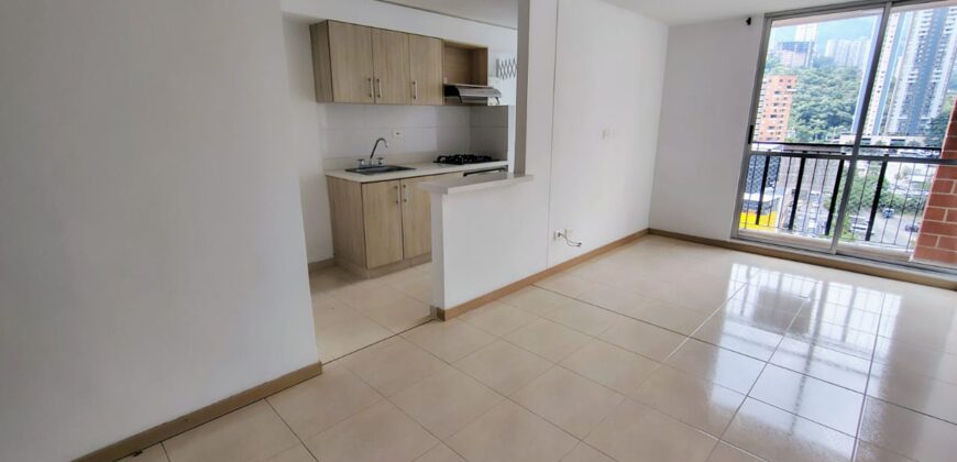 Se arrienda apartamento Sabaneta Calle Larga (192562336)