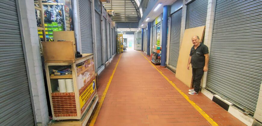 Se vende local Medellín La Candelaria (192492465)