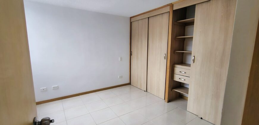 Se arrienda apartamento Sabaneta Calle Larga (192562336)