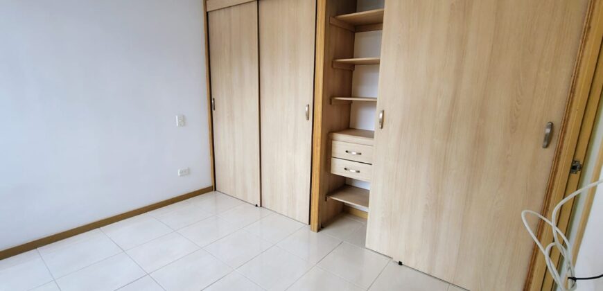 Se arrienda apartamento Sabaneta Calle Larga (192562336)