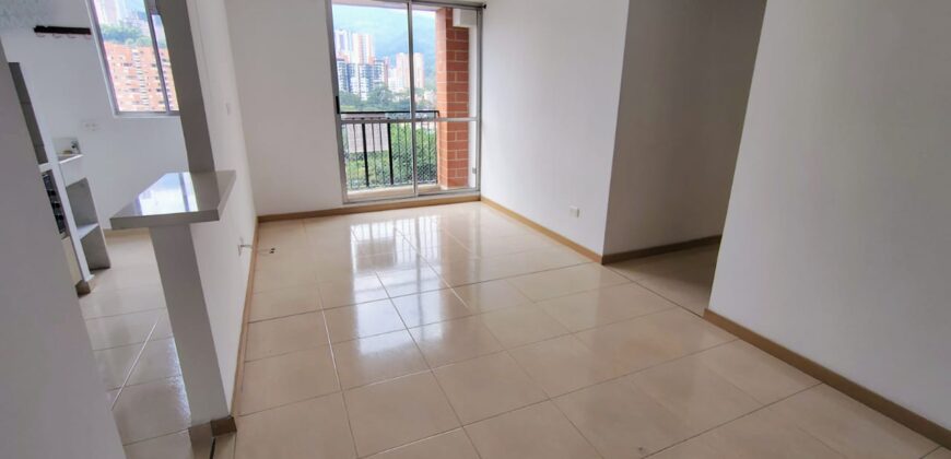 Se arrienda apartamento Sabaneta Calle Larga (192562336)