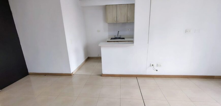 Se arrienda apartamento Sabaneta Calle Larga (192562336)