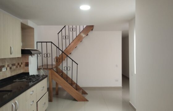 Se arrienda apartamento Sabaneta La Holanda (192719891)