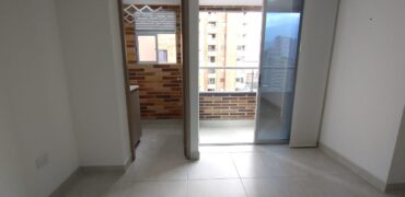 Se arrienda apartamento Sabaneta cerca al parque principal (193132388)