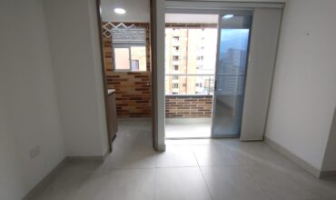 Se arrienda apartamento Sabaneta cerca al parque principal (193132388)