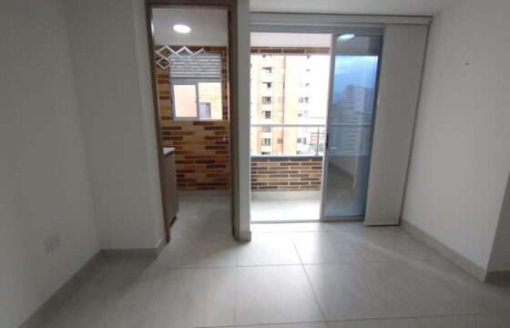 Se arrienda apartamento Sabaneta cerca al parque principal (193132388)