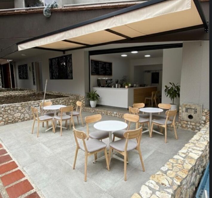 Se arrienda local Medellin – Laureles (193242879)