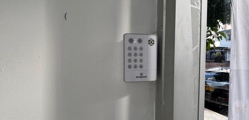 Se arrienda local Envigado – Frente a Viva Envigado (193247616)