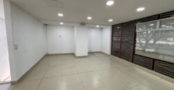 Se arrienda local Envigado – Frente a Viva Envigado (193247616)