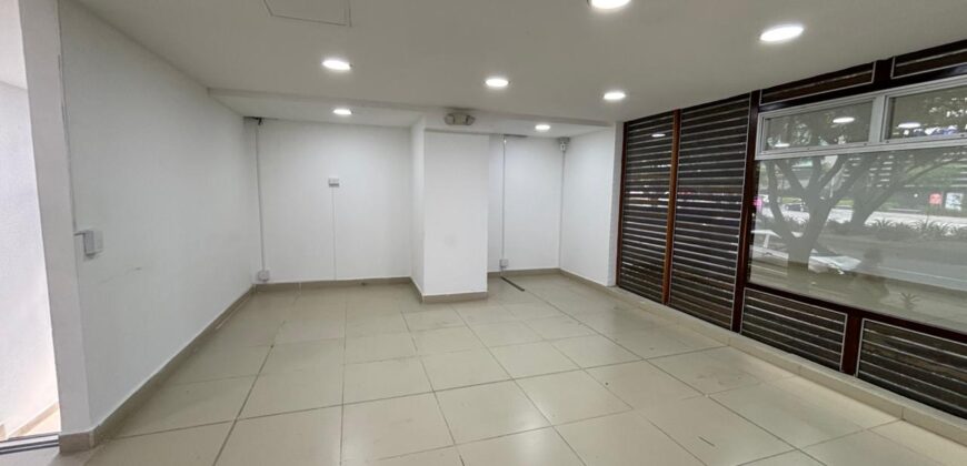 Se arrienda local Envigado – Frente a Viva Envigado (193247616)