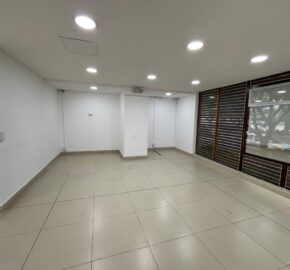 Se arrienda local Envigado – Frente a Viva Envigado (193247616)