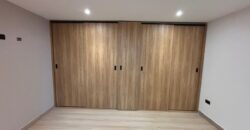 Se arrienda apartamento Sabaneta – cerca al Parque (193270630)