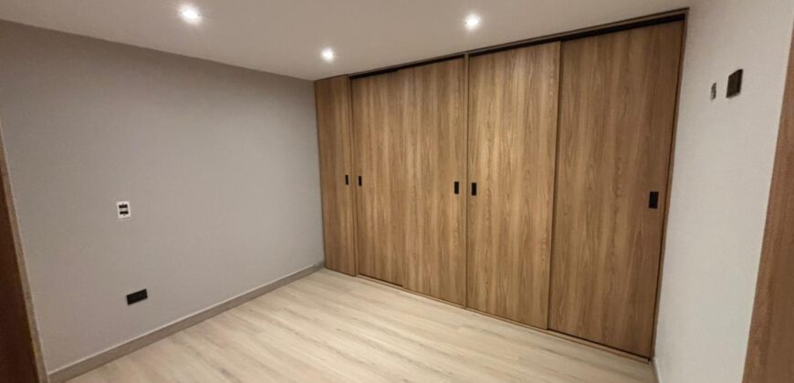 Se arrienda apartamento Sabaneta – cerca al Parque (193270630)