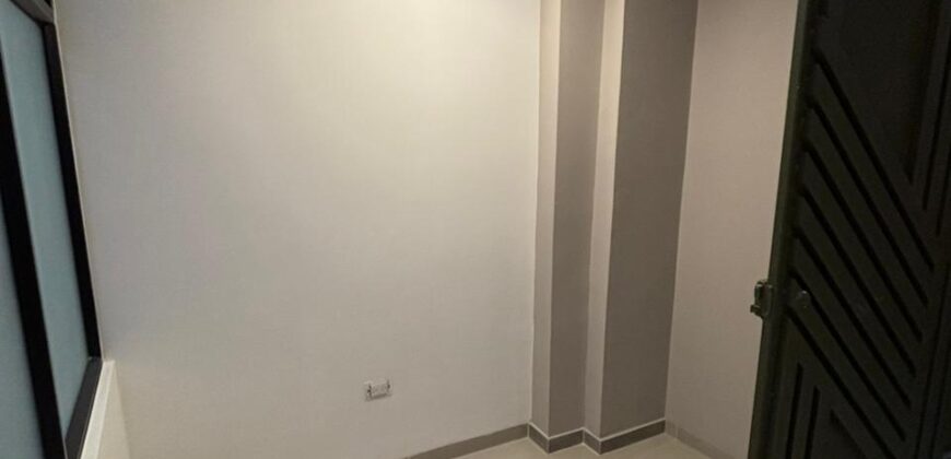 Se arrienda apartamento Sabaneta – cerca al Parque (193270630)