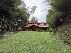 Finca en arriendo Envigado – Sector El Salado (193290824)