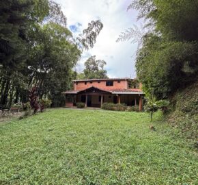 Finca en arriendo Envigado – Sector El Salado (193290824)