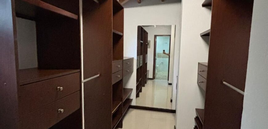 Finca en arriendo Envigado – Sector El Salado (193290824)