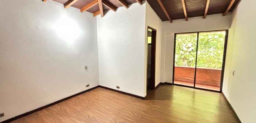 Finca en arriendo Envigado – Sector El Salado (193290824)