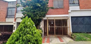 Se arrienda casa Envigado – Los Cristales (193319677)