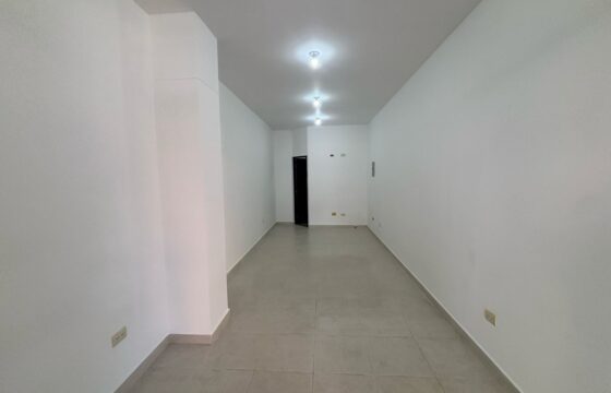 Se arrienda Local  Sabaneta Virgen del Carmen (193458552)