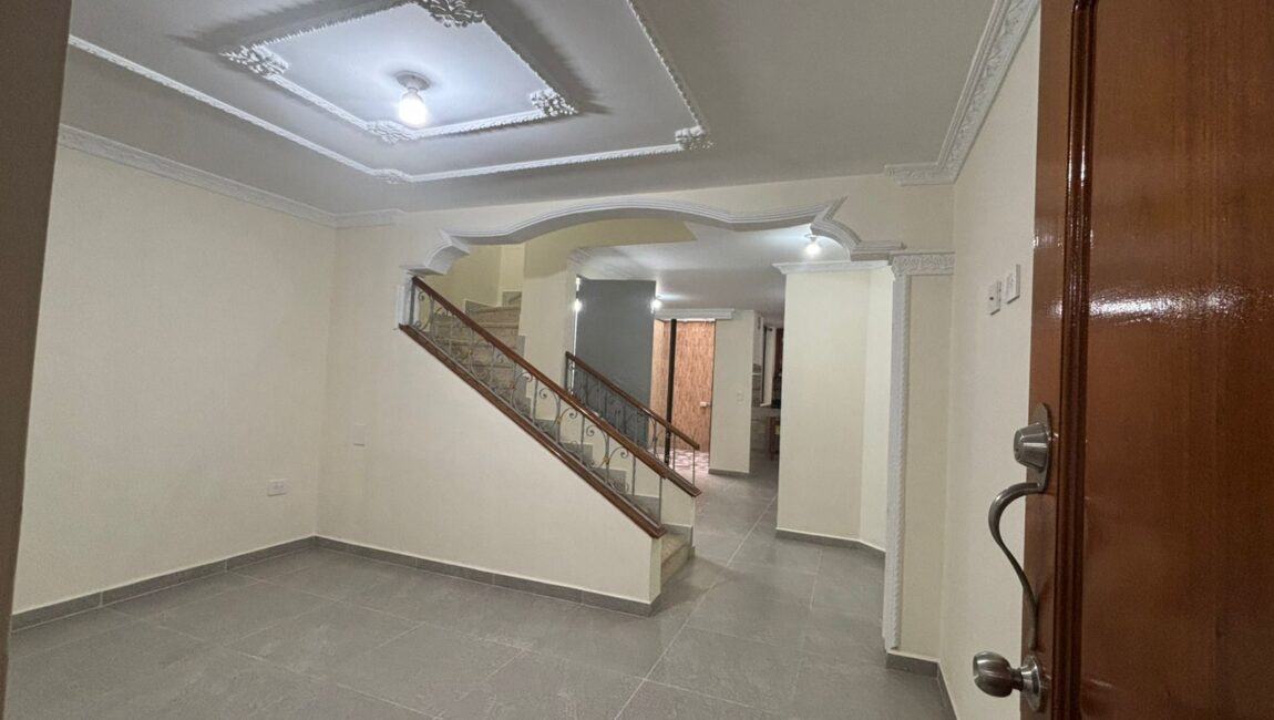 Se arrienda casa Envigado – El Dorado