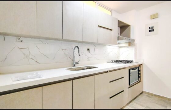 Se arrienda apartamento Medellín Laureles (193459610)