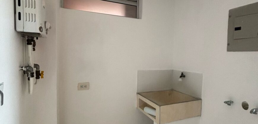 Se arrienda apartamento Sabaneta Virgen del Carmen (193458318)