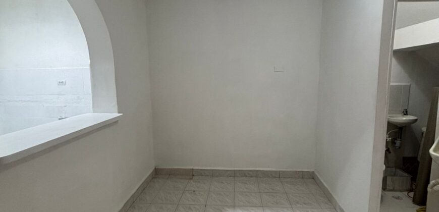 Se arrienda casa local Medellín – Cristo Rey