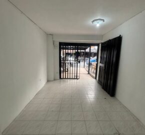 Se arrienda casa local Medellín – Cristo Rey