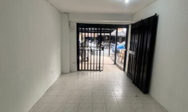 Se arrienda casa local Medellín – Cristo Rey