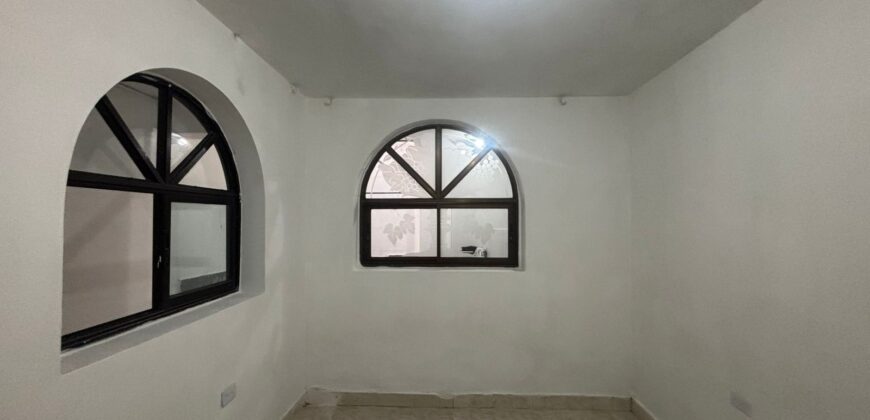 Se arrienda casa local Medellín – Cristo Rey