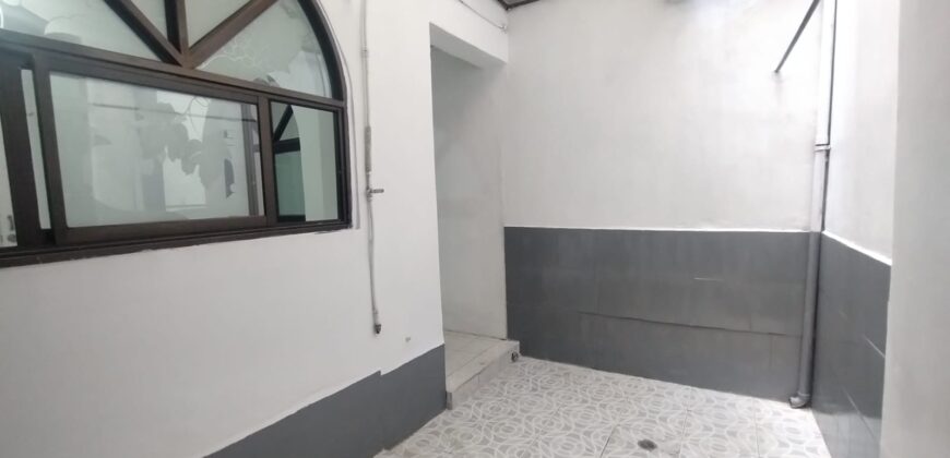 Se arrienda casa local Medellín – Cristo Rey