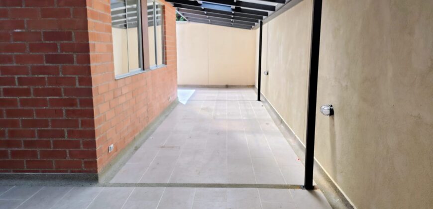 Se arrienda apartamento Sabaneta – La Florida (192373696)
