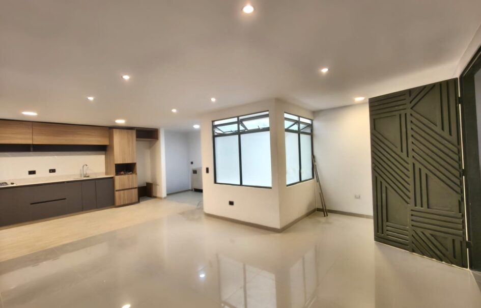 Se arrienda apartamento Sabaneta – cerca al parque (193700662)