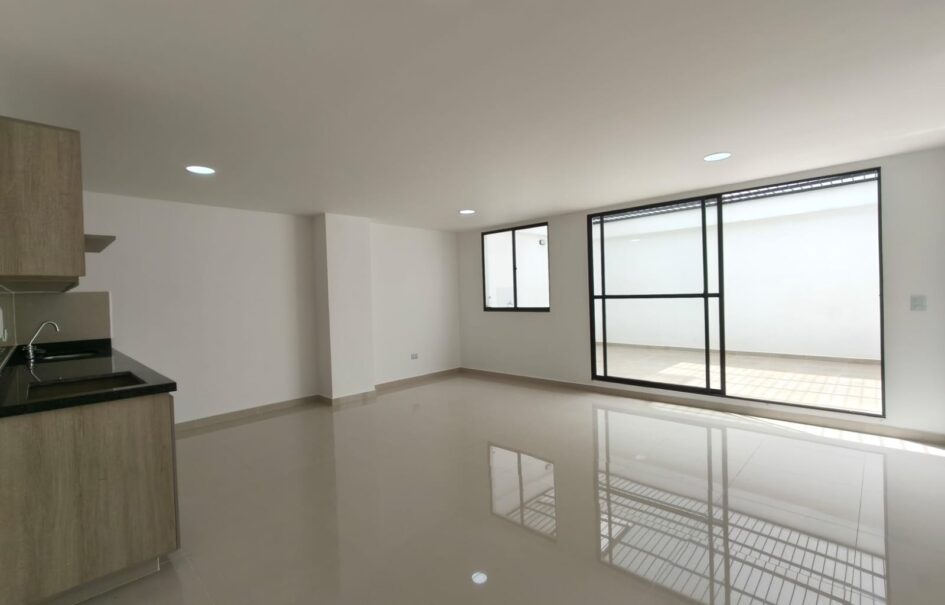 Se vende apartamento Envigado cerca a la Plaza de Santa Gertrudis (193746816)
