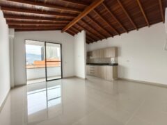 Se vende apartamento Envigado cerca a la Plaza de Santa Gertrudis (193747258)